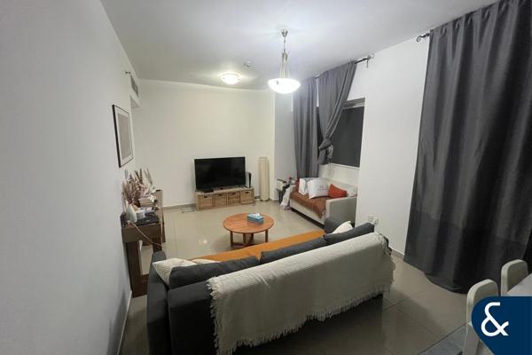 Priced to sell | Low floor | Huge Terrace